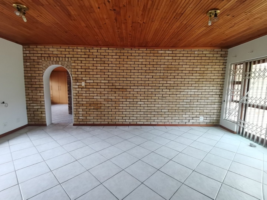 3 Bedroom Property for Sale in Newton Park Eastern Cape